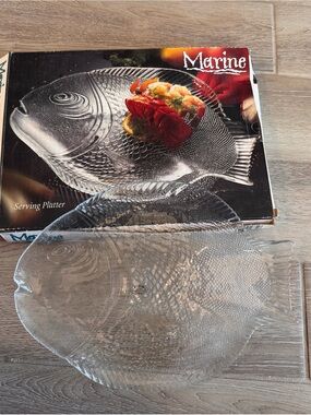 14” Serving Platter Clear Fish-Shaped Glass